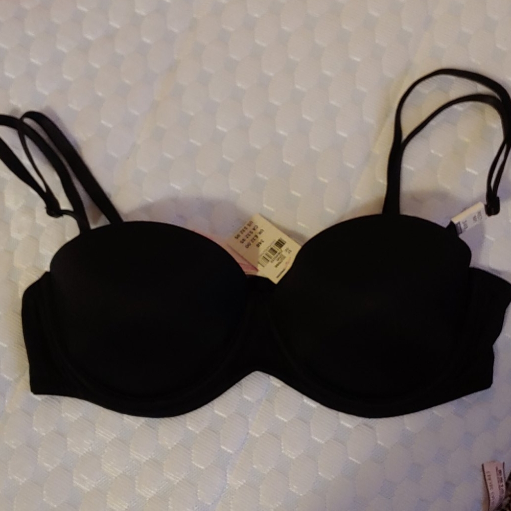 New VS PINK 34B bra